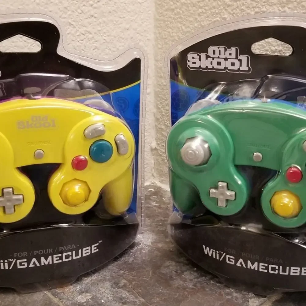 2 Gamecube Controllers - Yellow & Green (NEW) - Nintendo - Old Skool